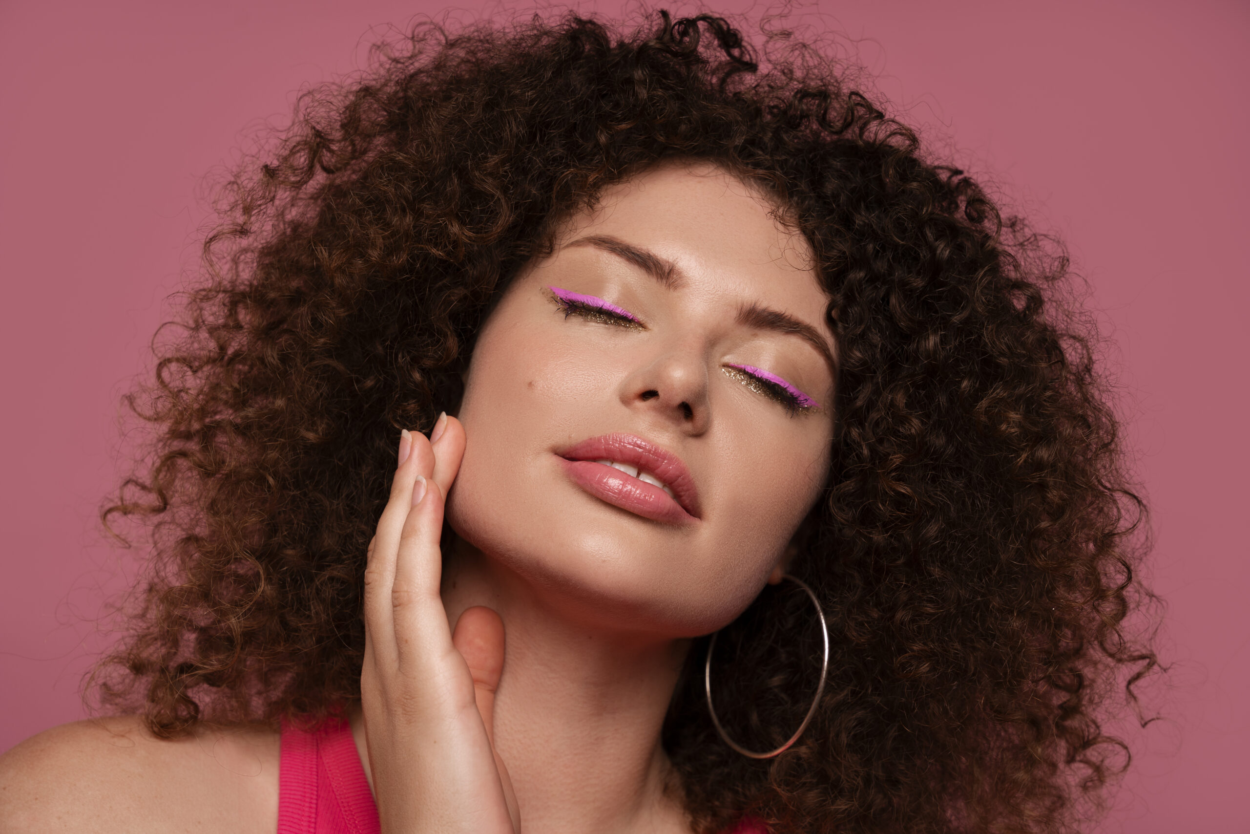 O poder das sobrancelhas: como elas transformam sua expressão e autoestima